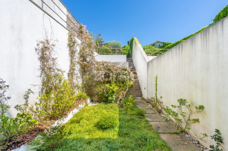 Moradia T4 para Arrendamento em Aldoar, Foz do Douro e Nevogilde Foto 38