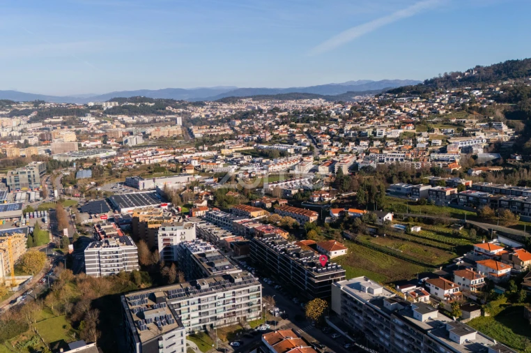 Apartamento T3 para Venda em Nogueira, Fraião e Lamaçães Foto 38