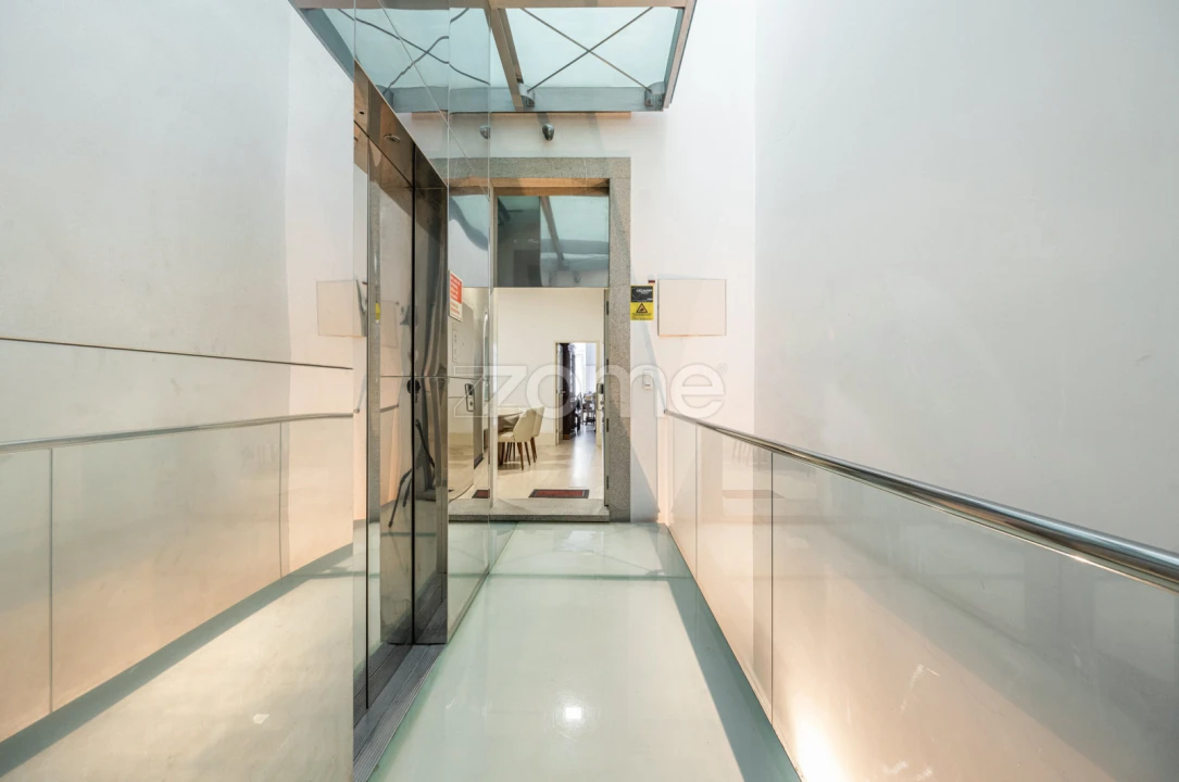 Escritório para Venda em Cedofeita, Santo Ildefonso, Sé, Miragaia, São Nicolau e Vitória Foto 9