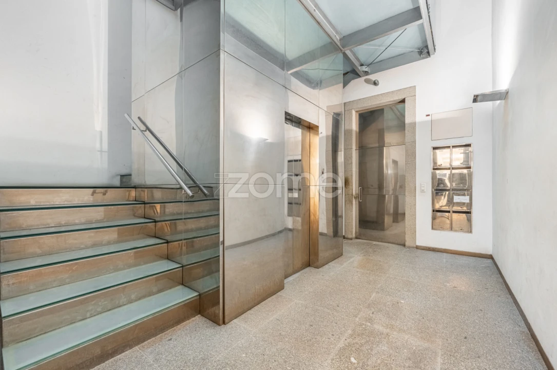 Escritório para Venda em Cedofeita, Santo Ildefonso, Sé, Miragaia, São Nicolau e Vitória Foto 8