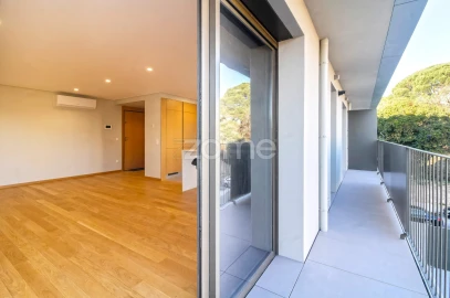 Apartamento T1 para Arrendamento em Paranhos