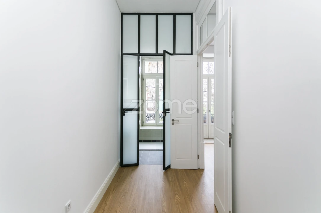 Apartamento T1 para Arrendamento em Cedofeita, Santo Ildefonso, Sé, Miragaia, São Nicolau e Vitória Foto 11