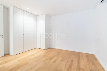 Apartamento T1 para Arrendamento em Campanhã