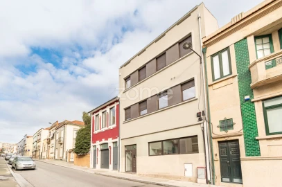 Apartamento T1 para Arrendamento em Campanhã
