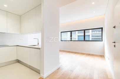 Apartamento T1 para Arrendamento em Campanhã