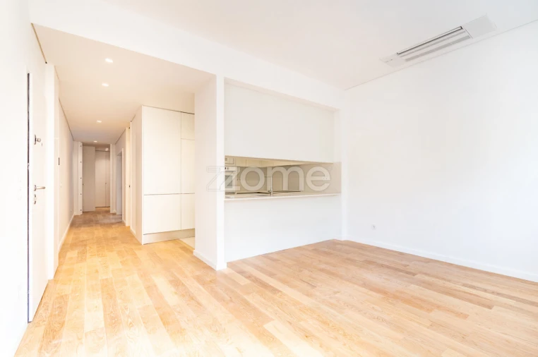 Apartamento T1 para Arrendamento em Campanhã Foto 4