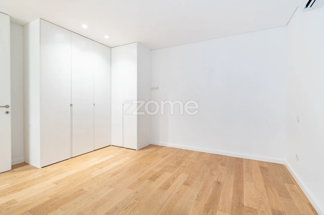 Apartamento T1 para Arrendamento em Campanhã Foto 17