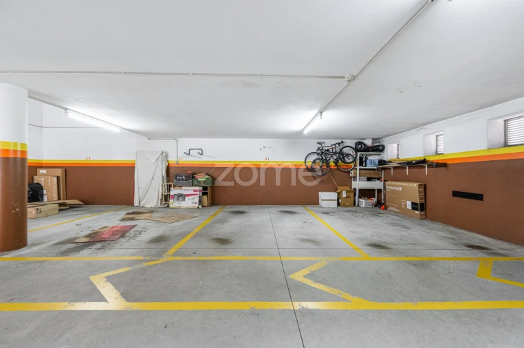 Apartamento T2 para Arrendamento em Cidade da Maia Foto 18