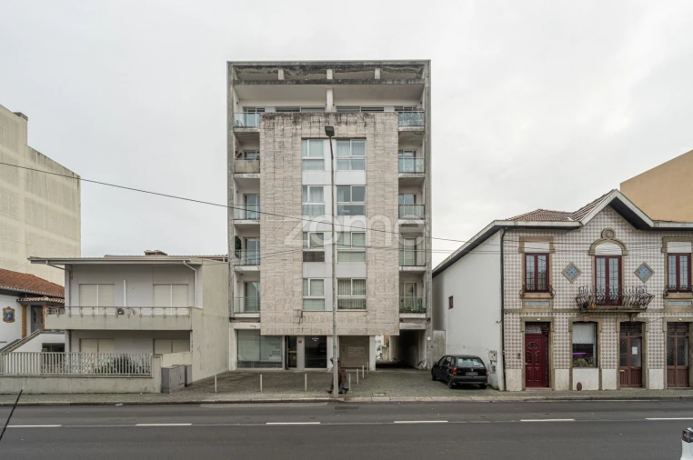 Apartamento T2 para Arrendamento em Cidade da Maia Foto 20