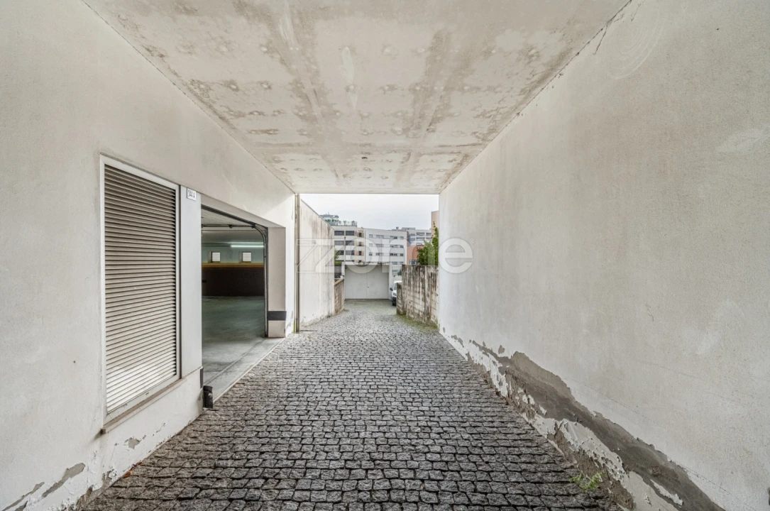 Apartamento T2 para Arrendamento em Cidade da Maia Foto 19