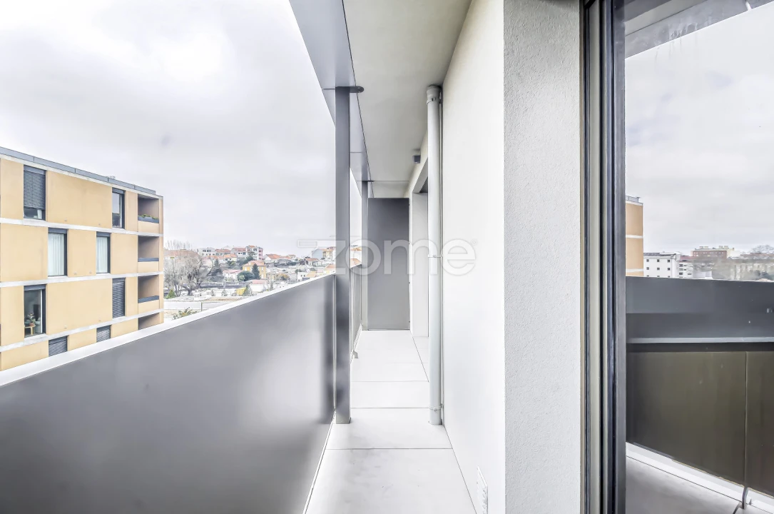 Apartamento T3 para Arrendamento em Paranhos Foto 9