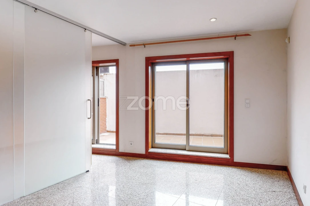 Apartamento T1 para Arrendamento em Matosinhos e Leça da Palmeira Foto 13