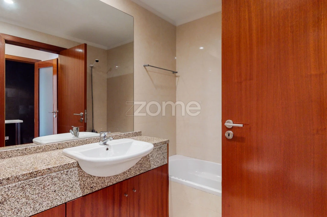 Apartamento T1 para Arrendamento em Matosinhos e Leça da Palmeira Foto 27