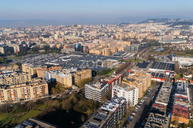 Apartamento T3 para Venda em Nogueira, Fraião e Lamaçães Foto 34