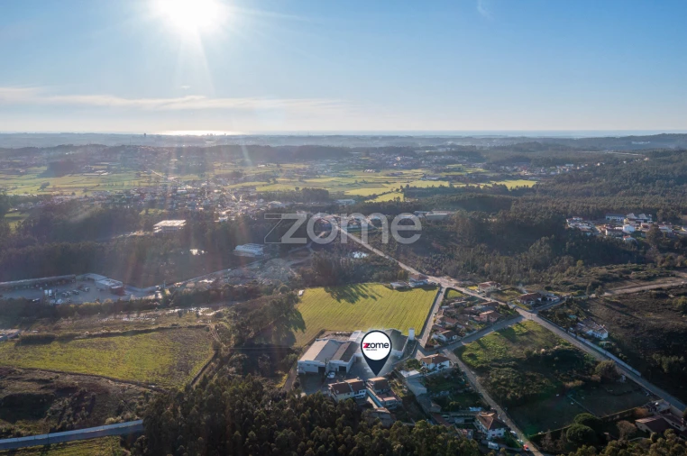 Moradia T4 para Venda em Covelas Foto 59