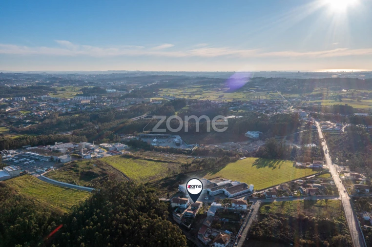 Moradia T4 para Venda em Covelas Foto 58