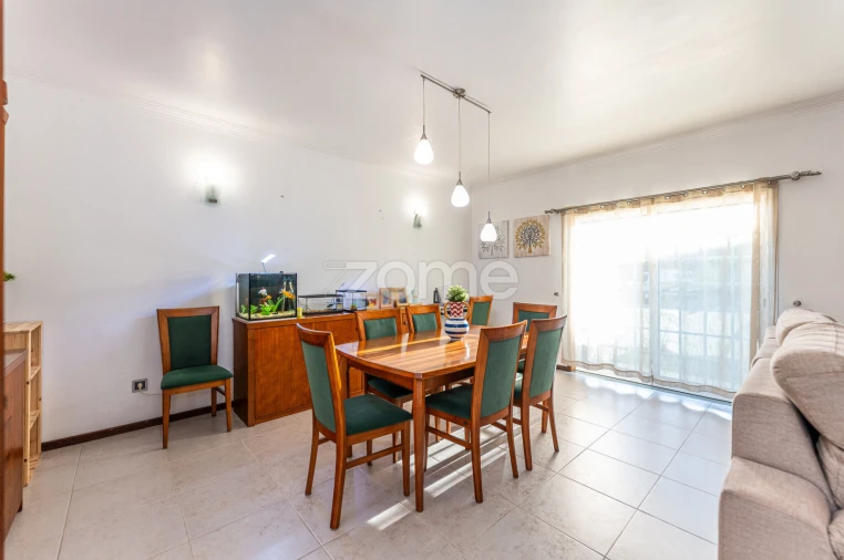 Moradia T4 para Venda em Covelas Foto 10