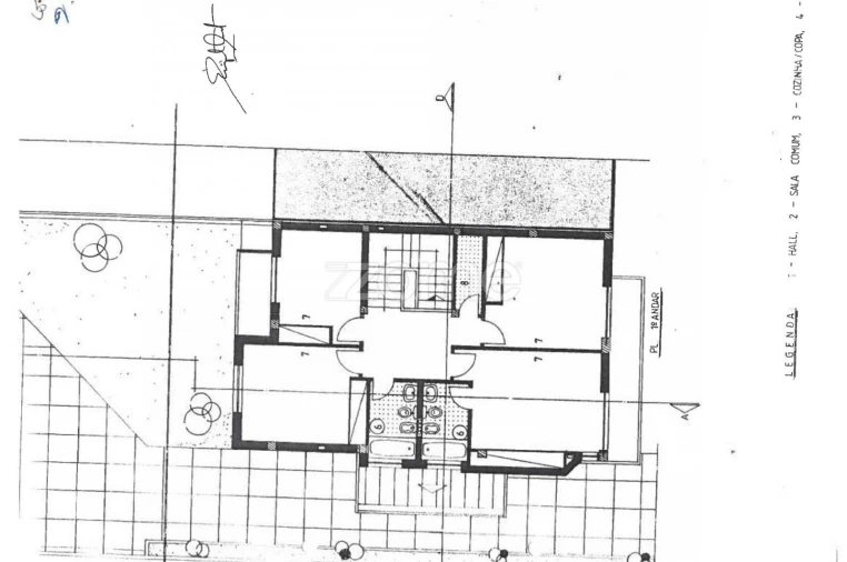 Moradia T4 para Venda em Covelas Foto 65