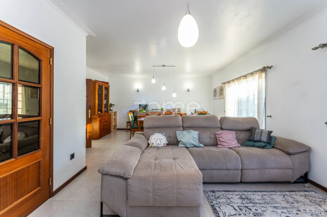 Moradia T4 para Venda em Covelas Foto 9