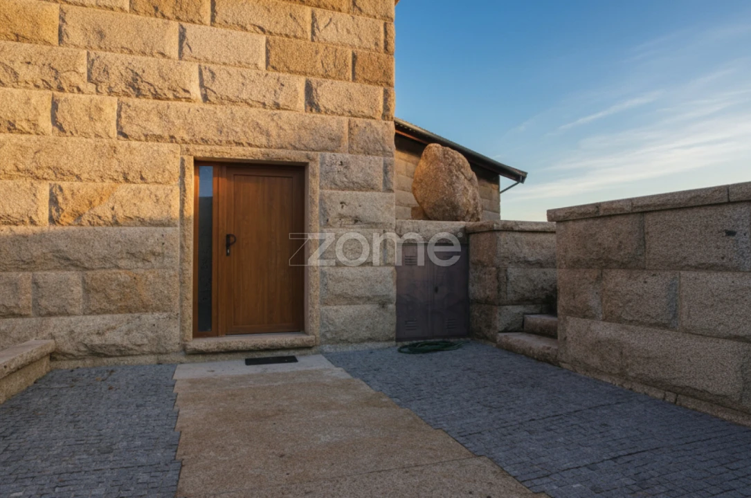 Moradia T3 para Venda em Salamonde Foto 4