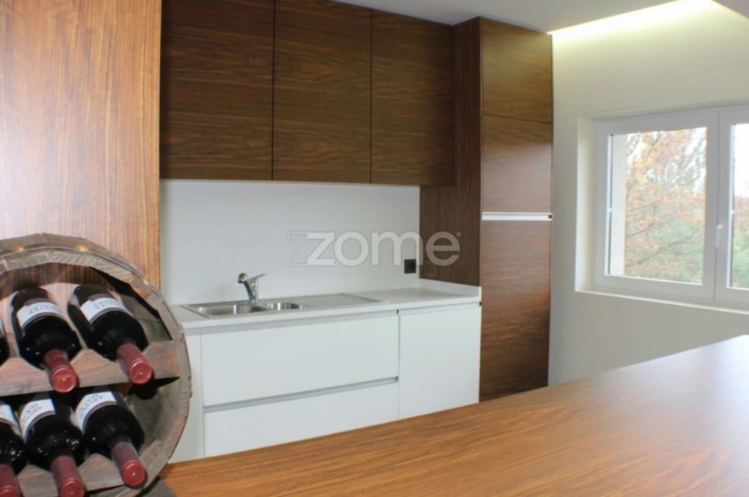 Moradia T3 para Venda em Salamonde Foto 7