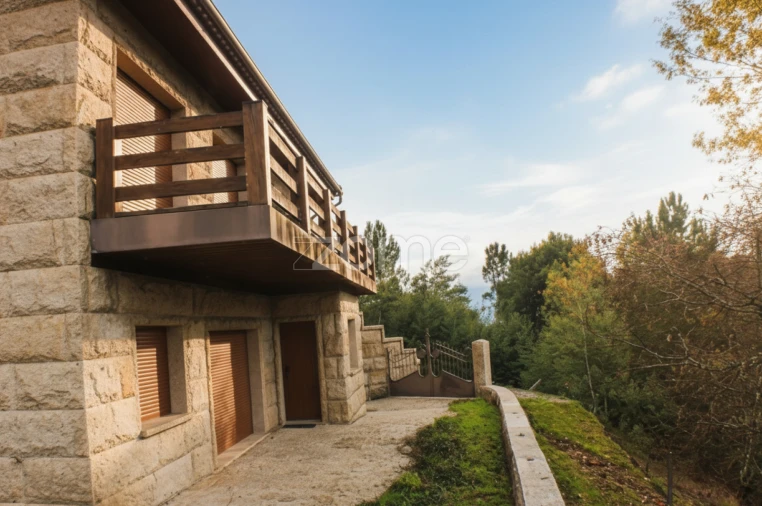 Moradia T3 para Venda em Salamonde Foto 3