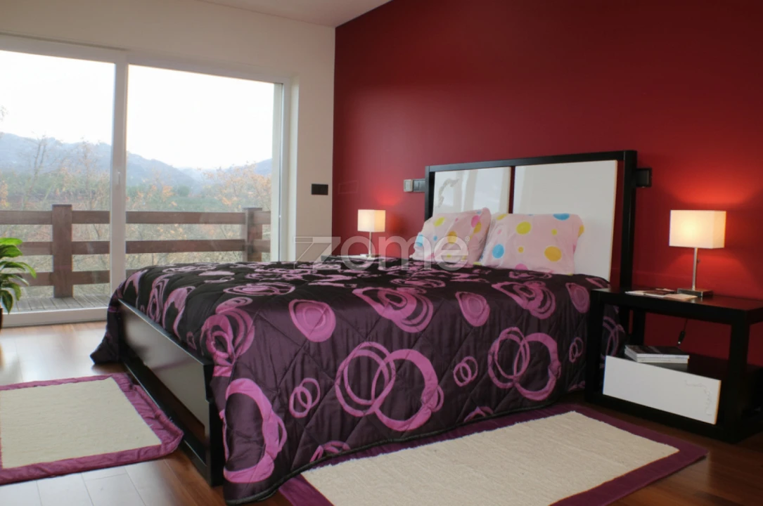 Moradia T3 para Venda em Salamonde Foto 11