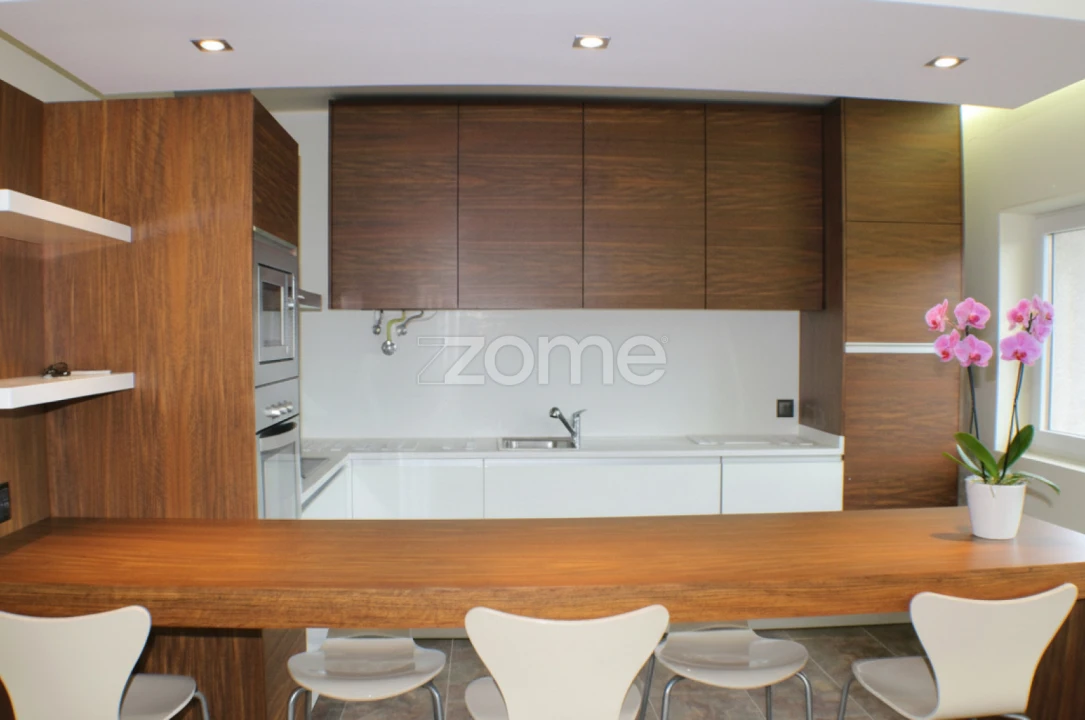 Moradia T3 para Venda em Salamonde Foto 6