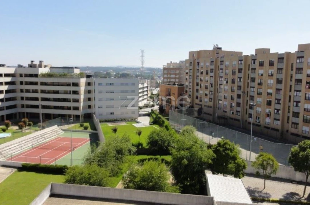 Apartamento T3 para Arrendamento em Cidade da Maia Foto 2