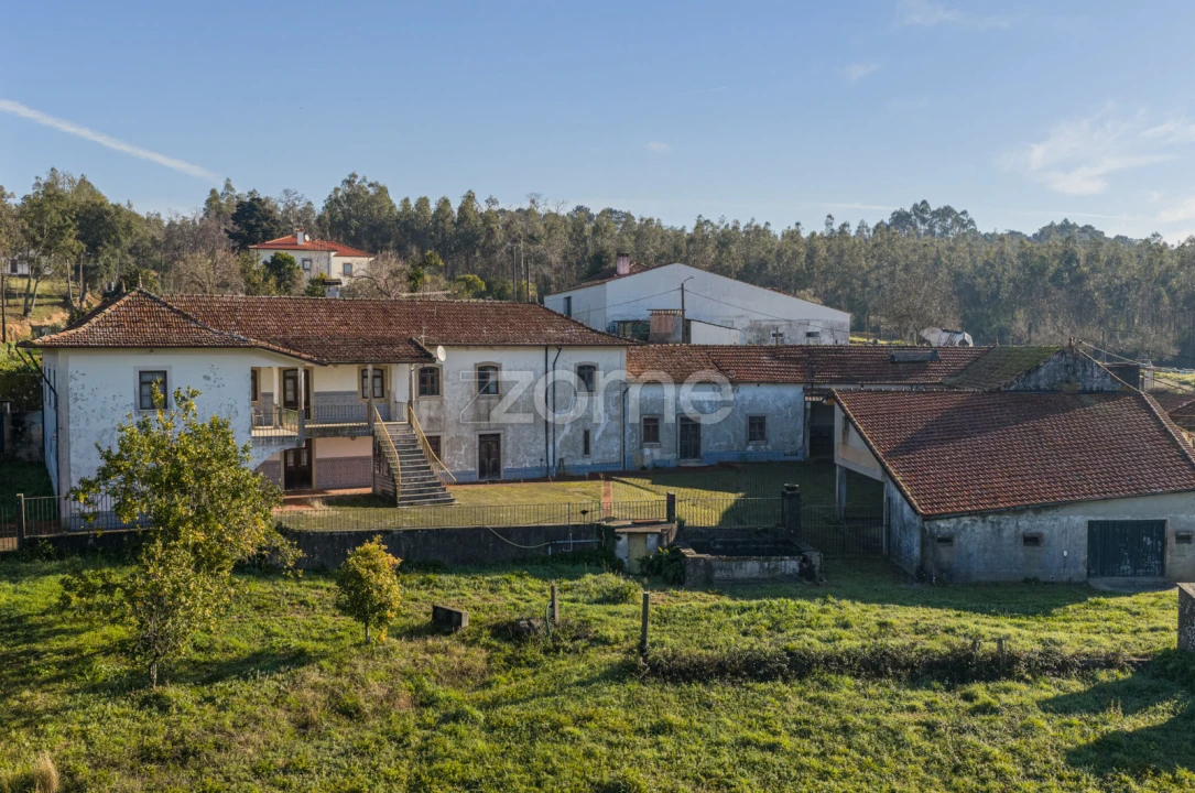 Quinta T9 para Venda em Santa Maria da Feira, Travanca, Sanfins e Espargo Foto 3
