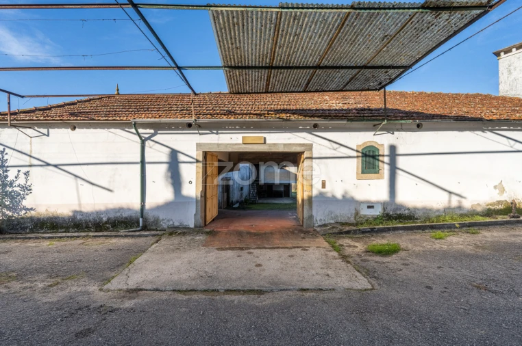 Quinta T9 para Venda em Santa Maria da Feira, Travanca, Sanfins e Espargo Foto 9