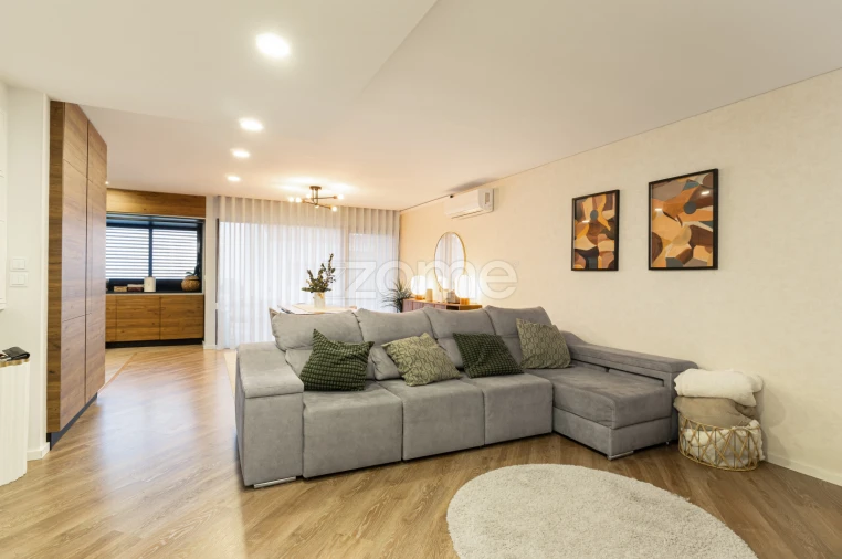 Apartamento T2 para Venda em Baguim do Monte (Rio Tinto) Foto 2