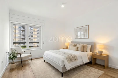 Apartamento T2 para Arrendamento em Aldoar, Foz do Douro e Nevogilde