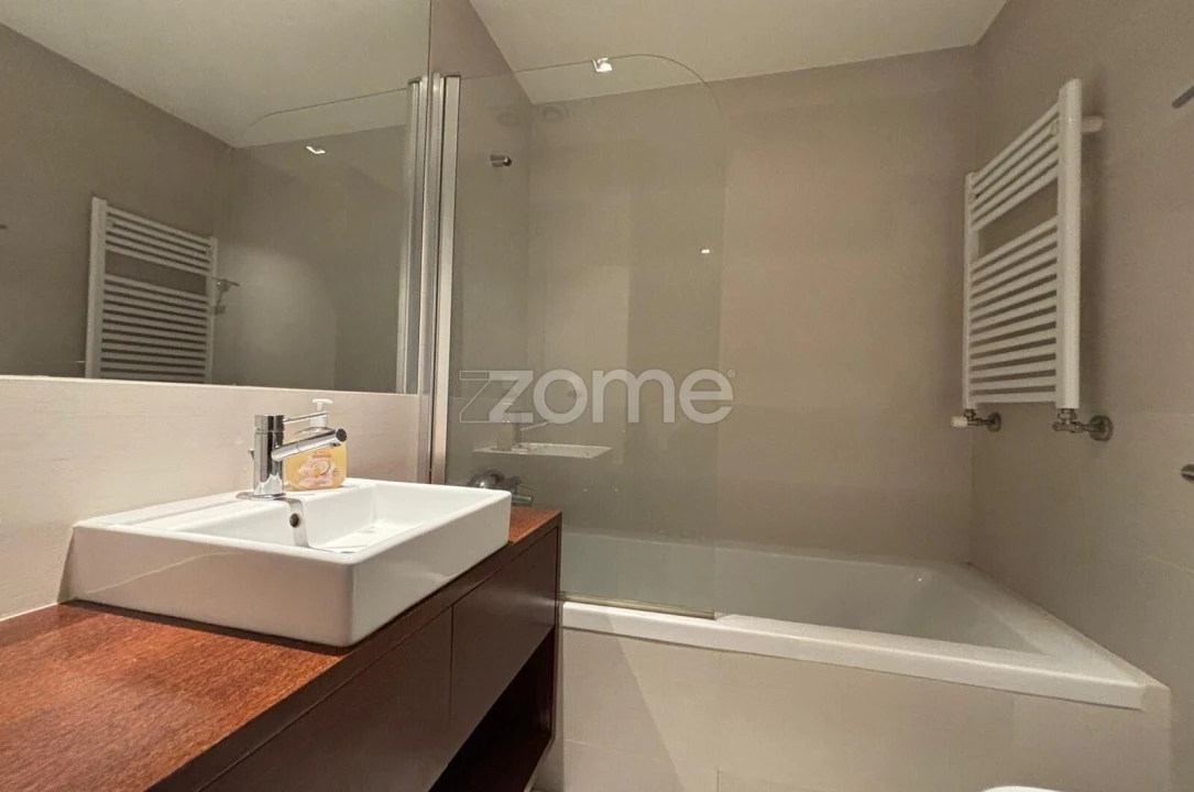 Apartamento T1 para Arrendamento em Paranhos Foto 15