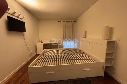 Apartamento T1 para Arrendamento em Paranhos