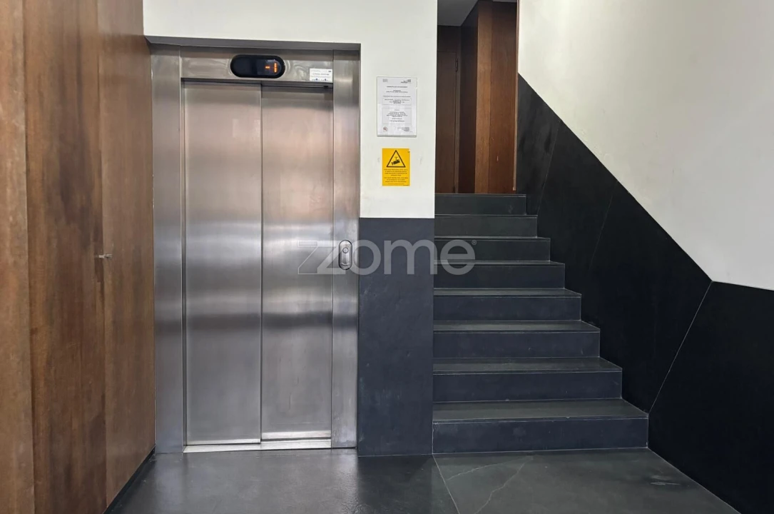 Apartamento T1 para Arrendamento em Paranhos Foto 23