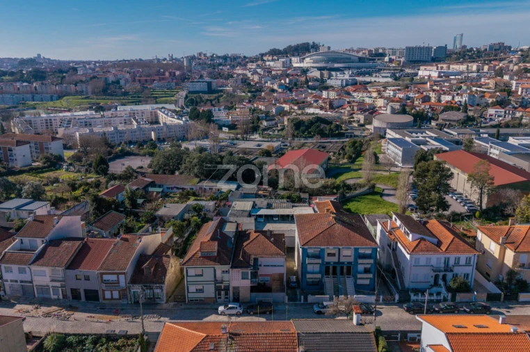 Moradia T3 para Venda em Campanhã Foto 28