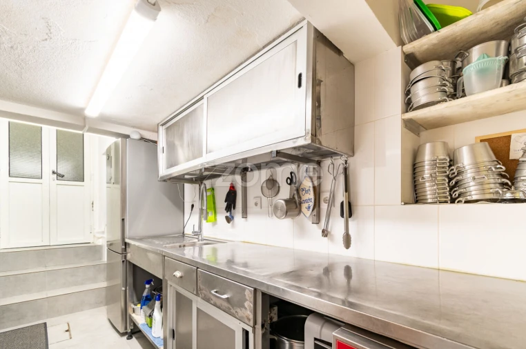 Negócio para Trespasse em Cedofeita, Santo Ildefonso, Sé, Miragaia, São Nicolau e Vitória Foto 12