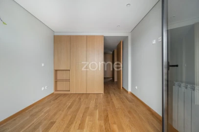Apartamento T2 para Arrendamento em Cedofeita, Santo Ildefonso, Sé, Miragaia, São Nicolau e Vitória