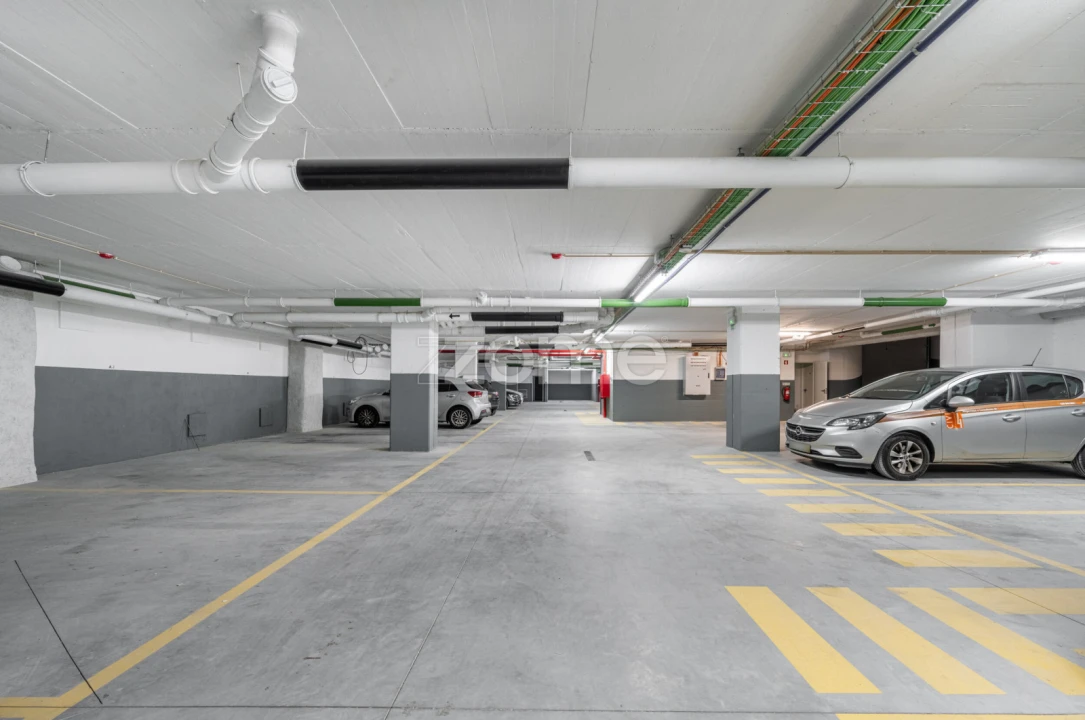 Apartamento T2 para Arrendamento em Cedofeita, Santo Ildefonso, Sé, Miragaia, São Nicolau e Vitória Foto 18