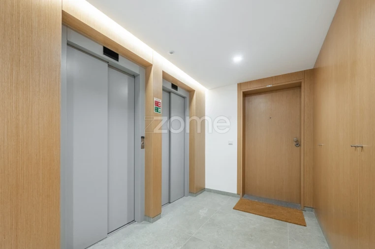 Apartamento T2 para Arrendamento em Cedofeita, Santo Ildefonso, Sé, Miragaia, São Nicolau e Vitória Foto 16