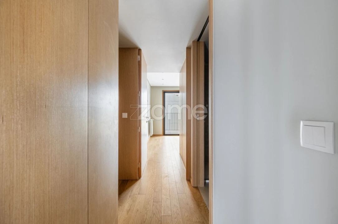 Apartamento T2 para Arrendamento em Cedofeita, Santo Ildefonso, Sé, Miragaia, São Nicolau e Vitória Foto 5