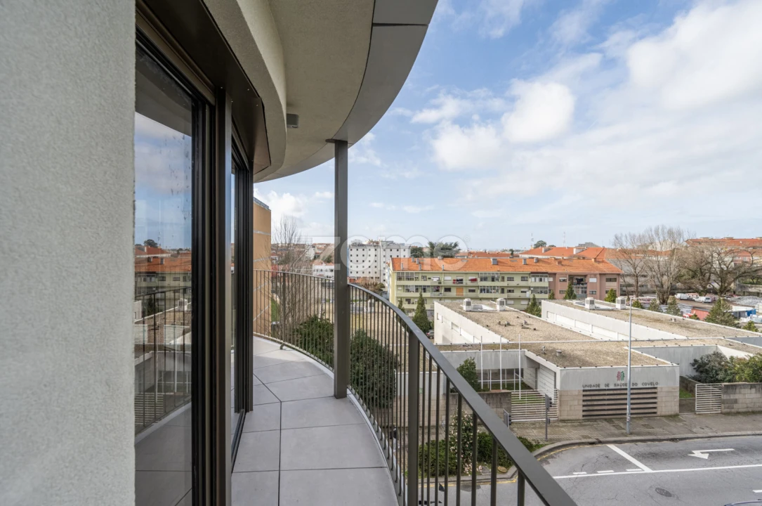 Apartamento T2 para Arrendamento em Cedofeita, Santo Ildefonso, Sé, Miragaia, São Nicolau e Vitória Foto 14