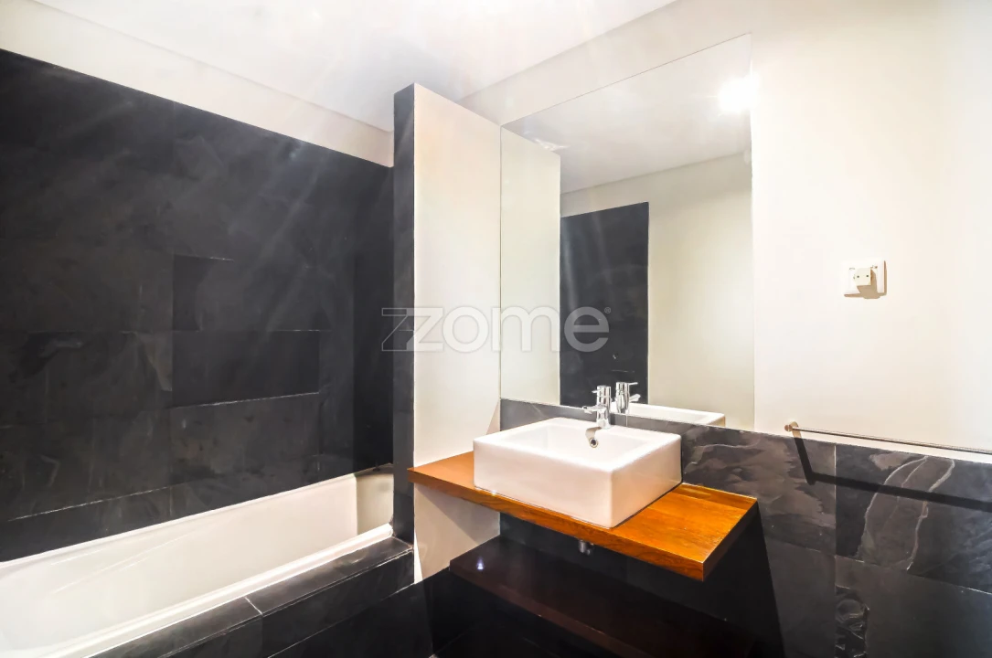 Apartamento T3 para Arrendamento em Paranhos Foto 23