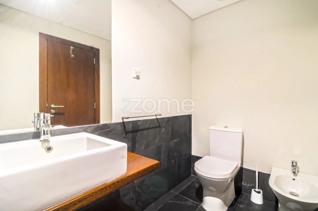 Apartamento T3 para Arrendamento em Paranhos Foto 25