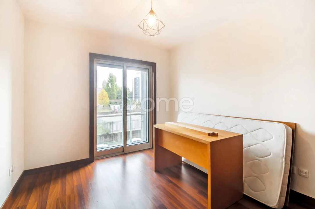 Apartamento T3 para Arrendamento em Paranhos Foto 18