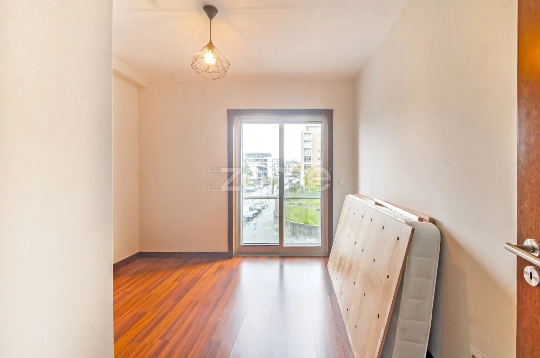 Apartamento T3 para Arrendamento em Paranhos Foto 21