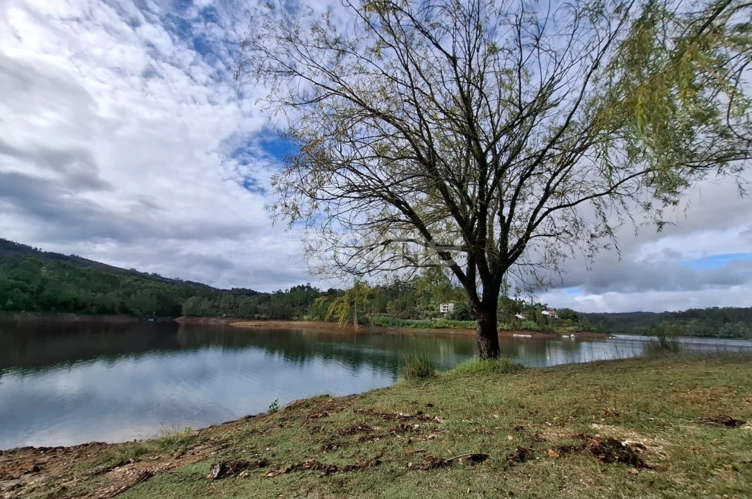 Moradia T9 para Venda em Serra e Junceira Foto 72