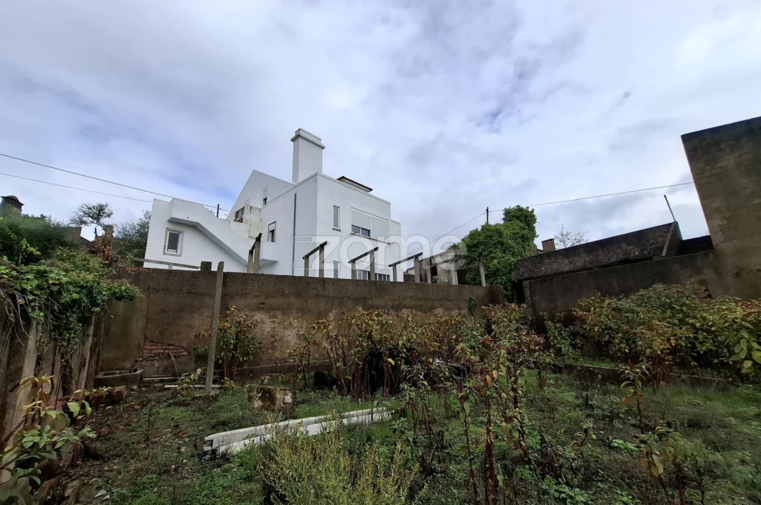 Moradia T9 para Venda em Serra e Junceira Foto 43