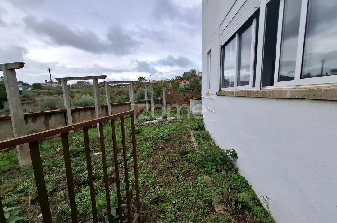 Moradia T9 para Venda em Serra e Junceira Foto 39